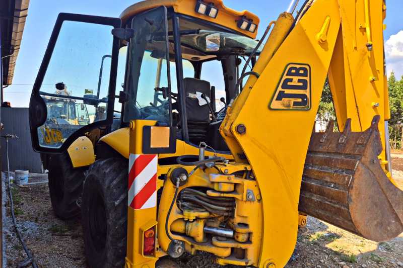 OmecoHub - Immagine JCB 4CX